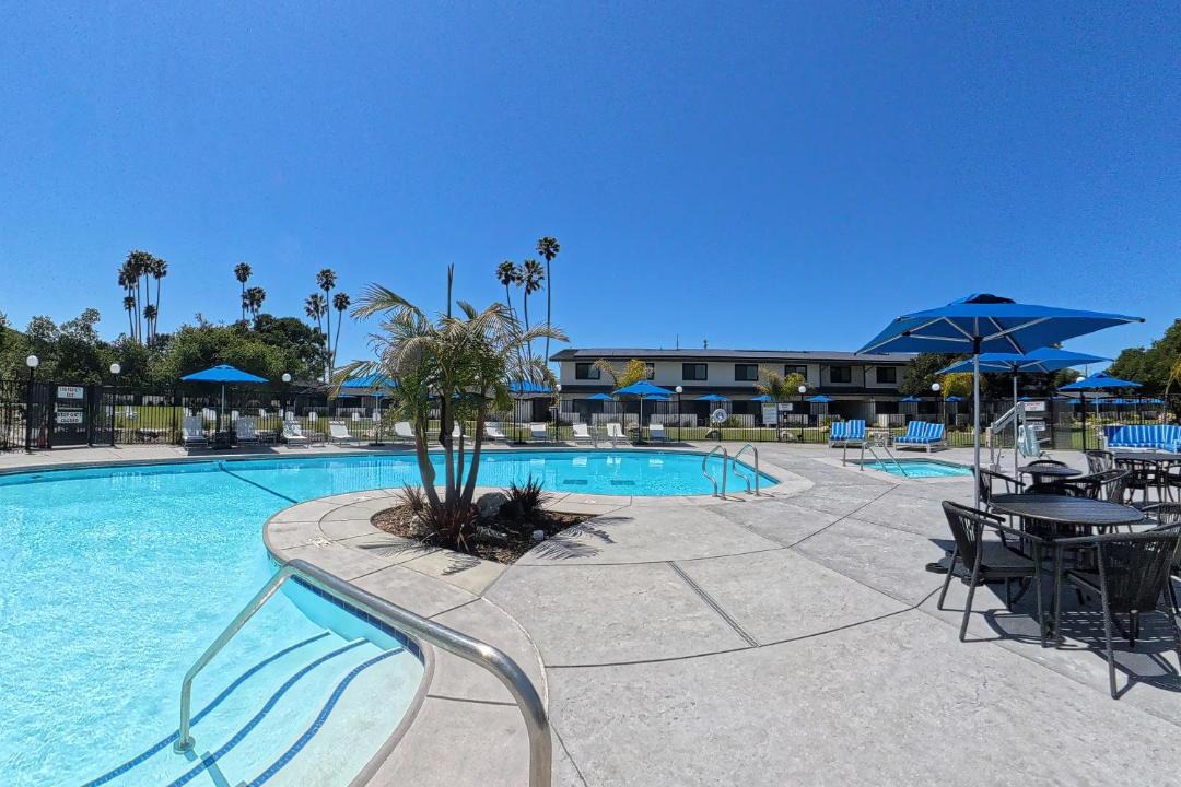 Photo of Others in Vandenberg Village