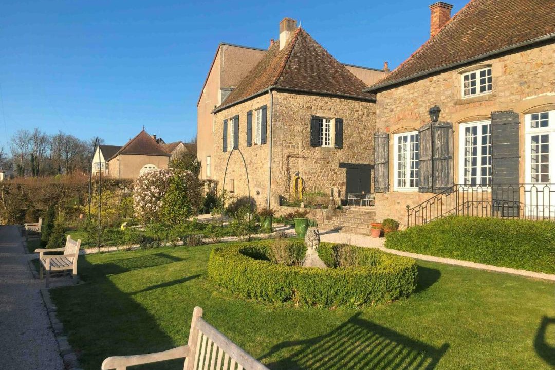 Photo of Others in Mont-Saint-Vincent