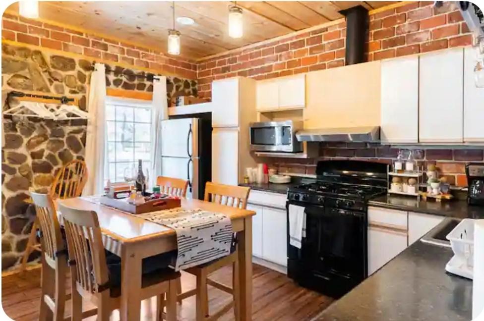Photo of Kitchen in Pocono Pines