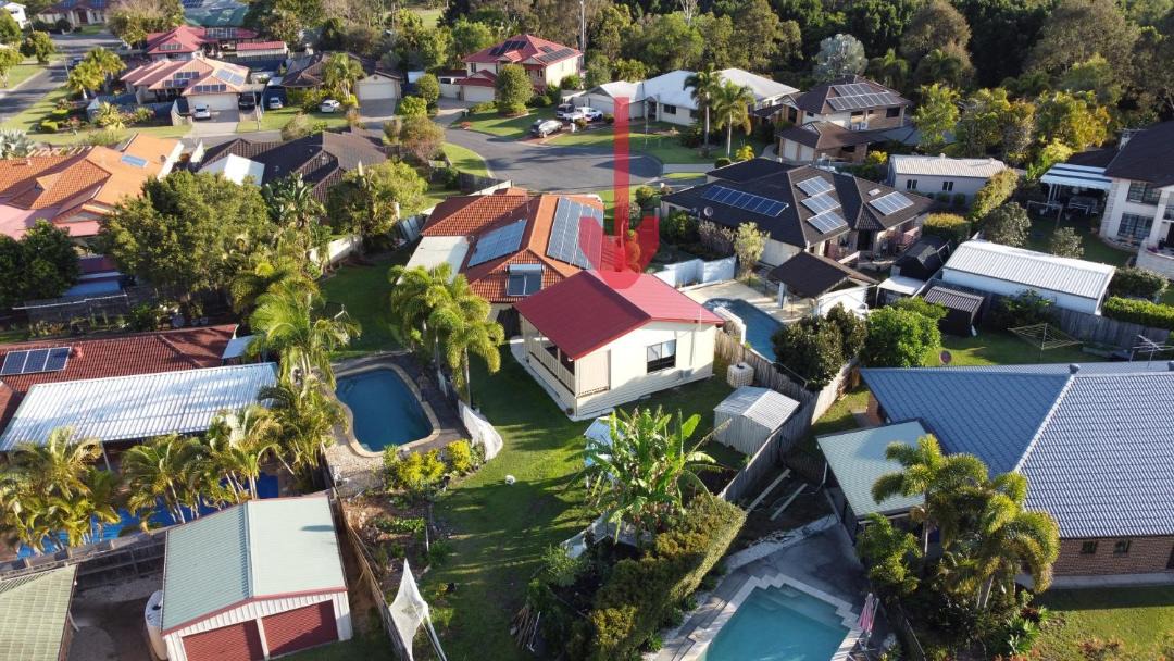 Photo of Others in Petrie