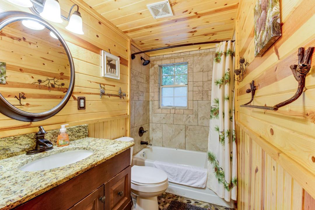 Photo of Bathroom in Sautee Nacoochee
