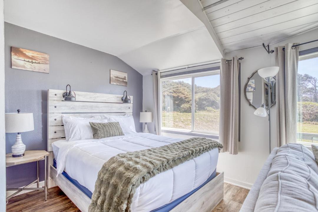 Photo of Others in Newport