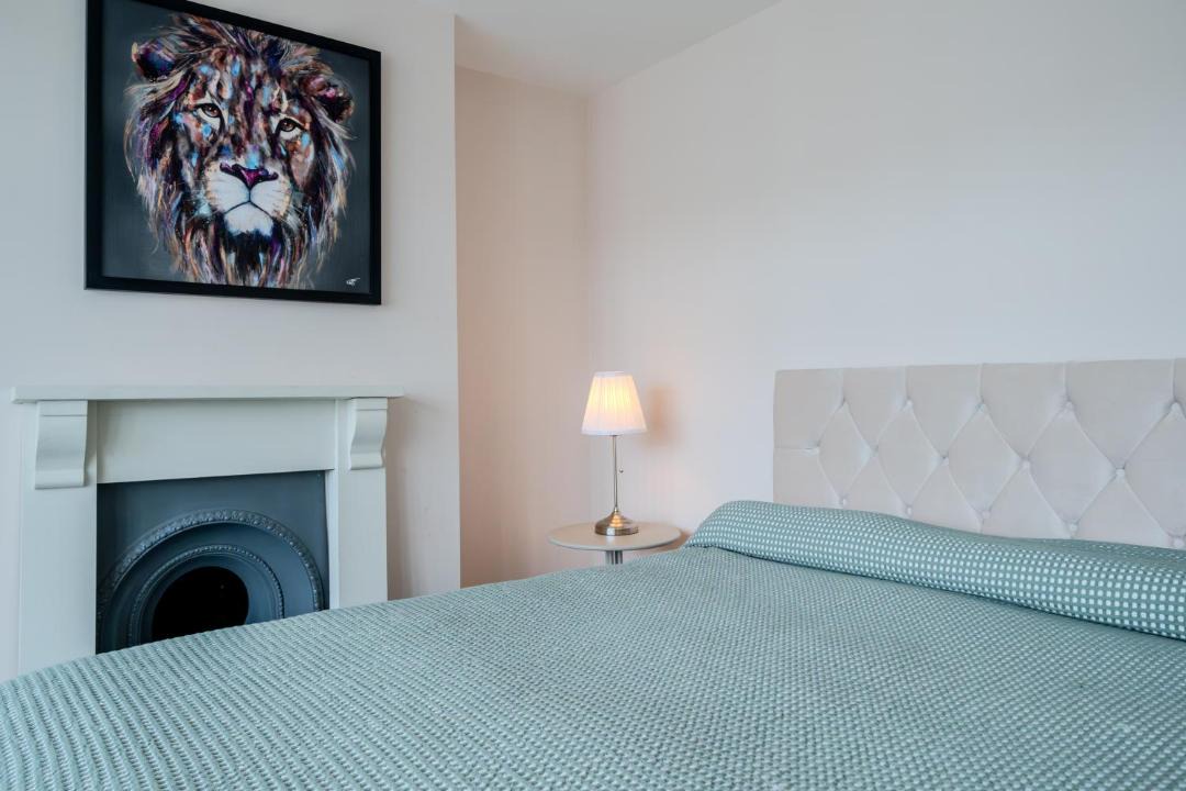 Photo of Bedroom in St. Margarets and North Twickenham