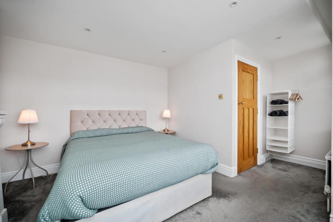Photo of Bedroom in St. Margarets and North Twickenham