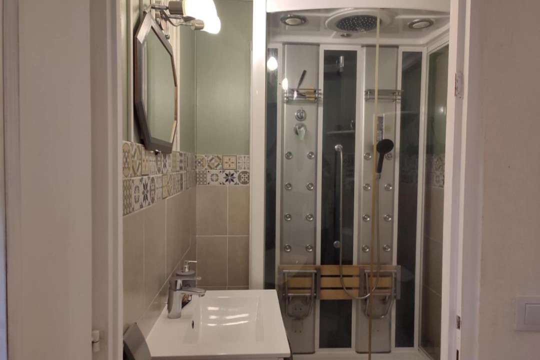 Photo of Bathroom in Ebreuil