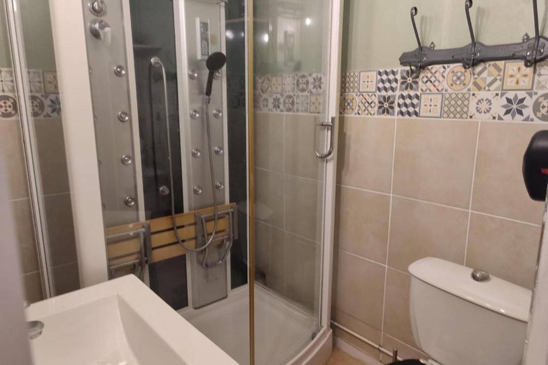 Photo of Bathroom in Ebreuil