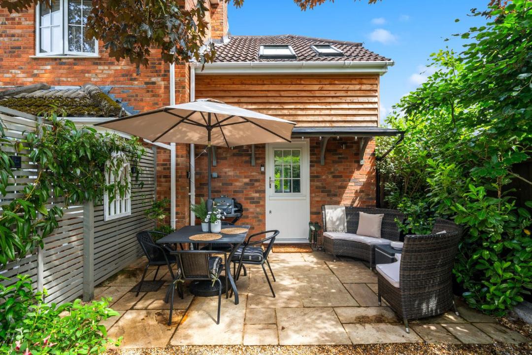 Photo of Patio Balcony in New Forest District