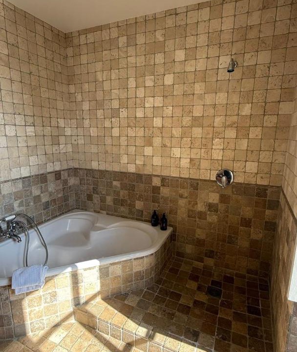 Photo of Bathroom in Cancale