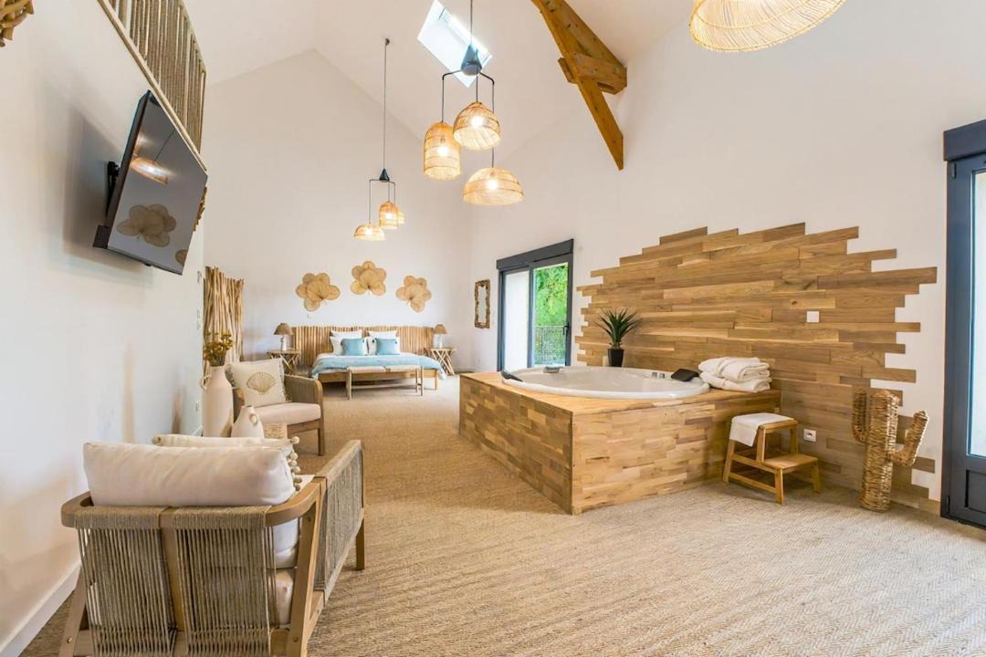 Photo of Others in Lavilletertre