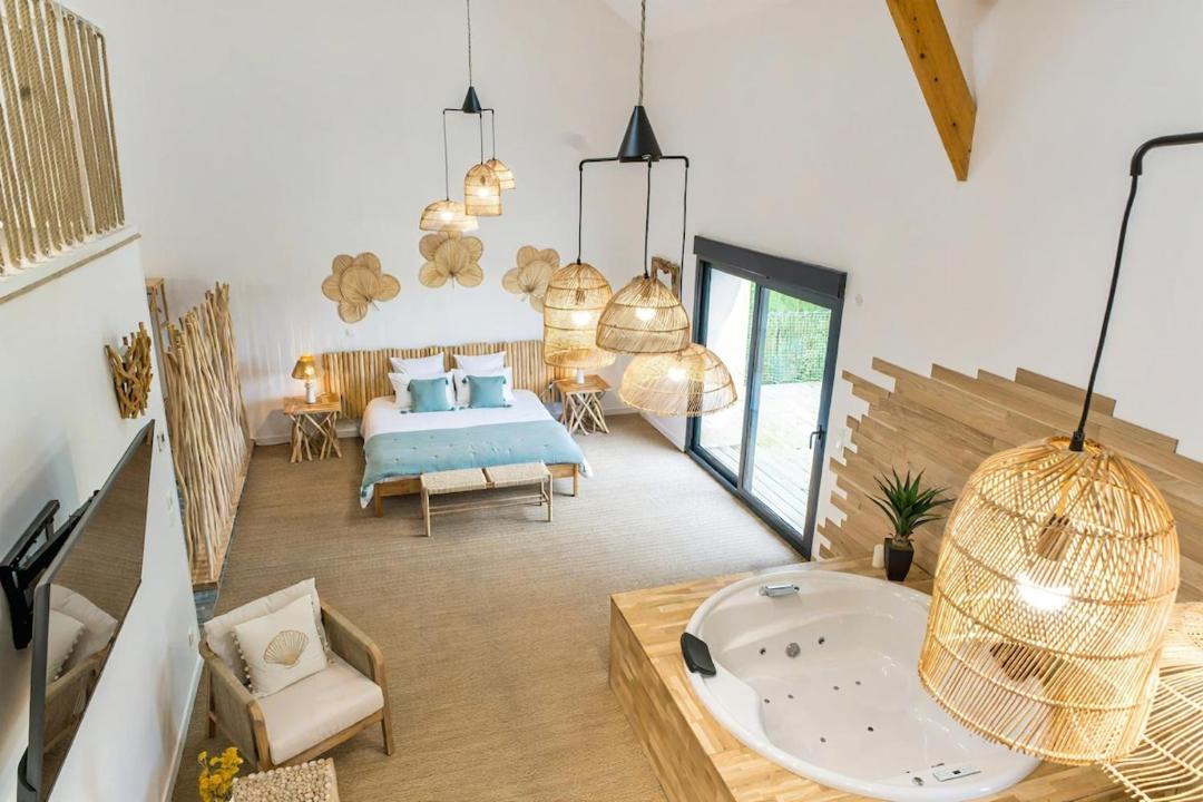 Photo of Others in Lavilletertre