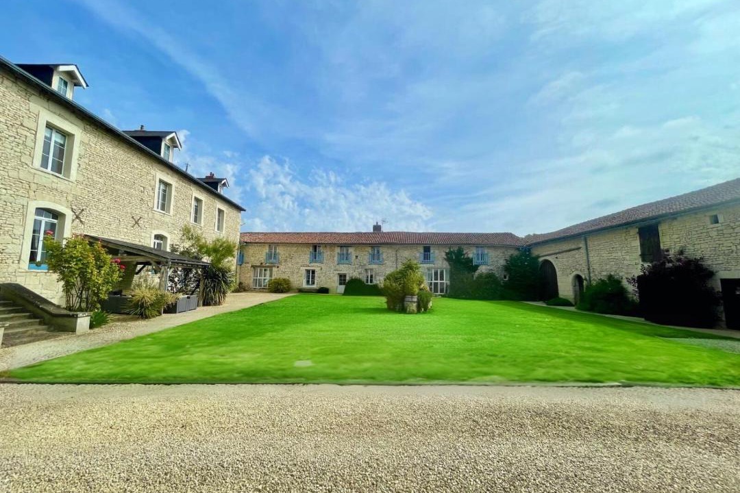 Photo of Others in Princay