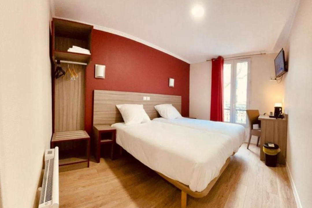 Photo of Others in Pere Lachaise