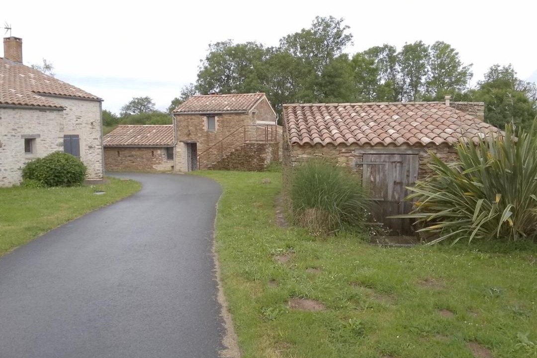 Photo of Others in Mareuil-Sur-Lay-Dissais