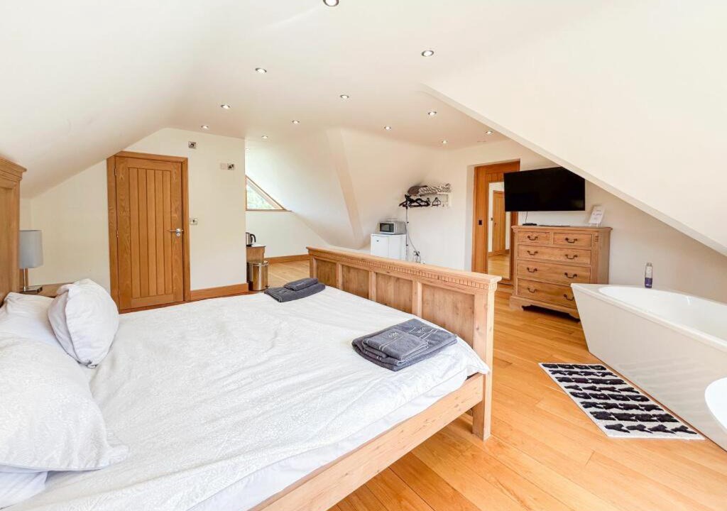 Photo of Bedroom in St. Brides Netherwent