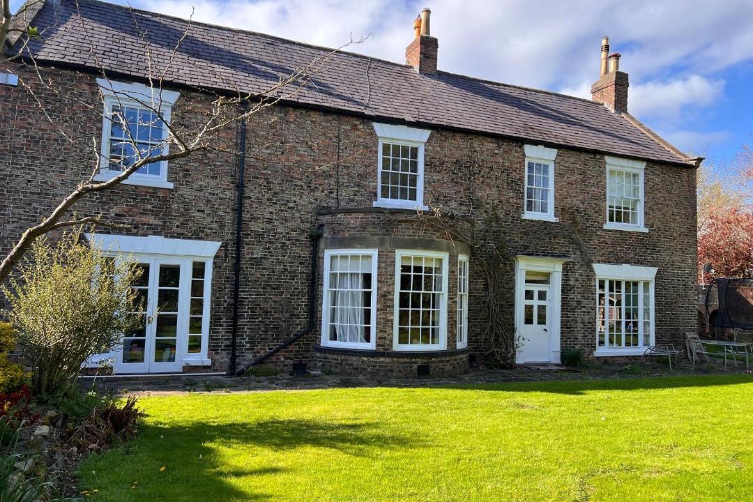 Photo of Others in Sharow