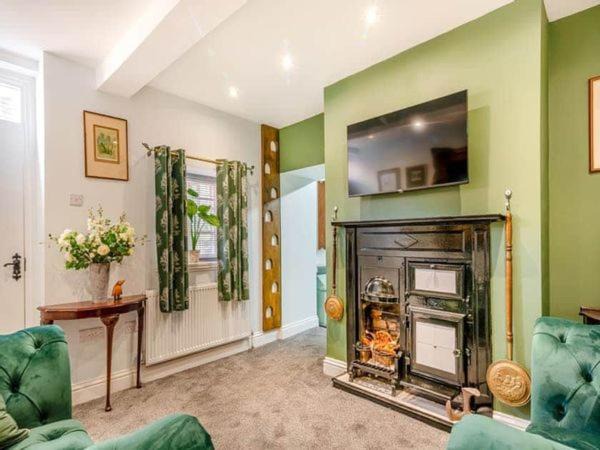 Photo of Others in Sharow