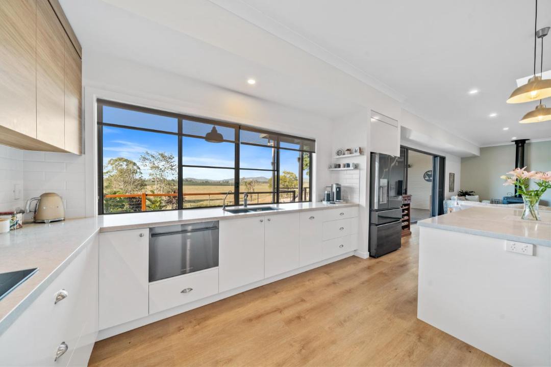 Photo of Kitchen in Tamborine