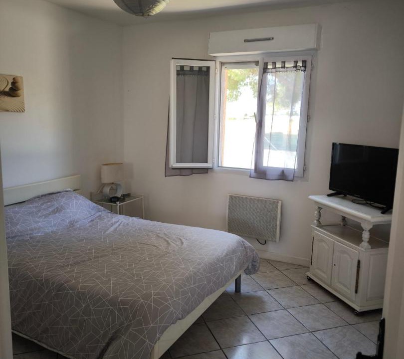 Photo of Bedroom in Le Cailar