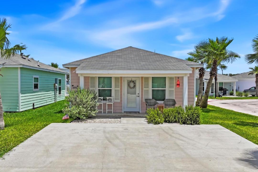 Photo of Others in Fulton