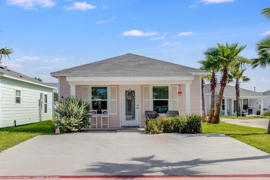 Photo of Others in Fulton