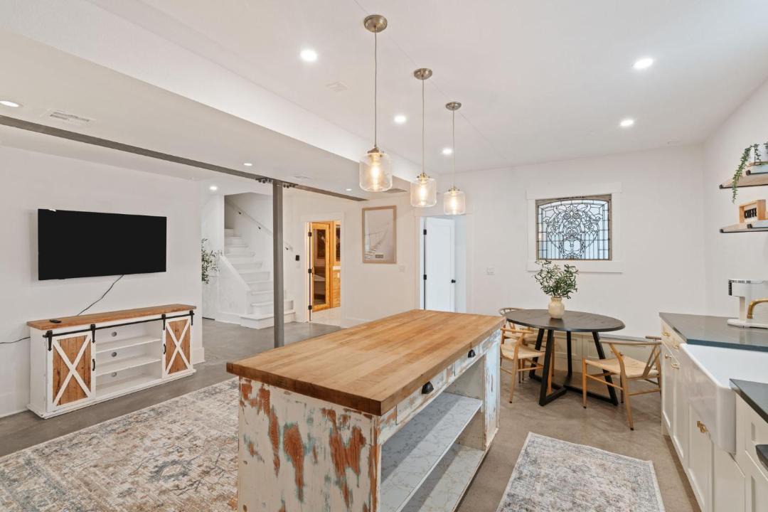 Photo of Others in Arnada