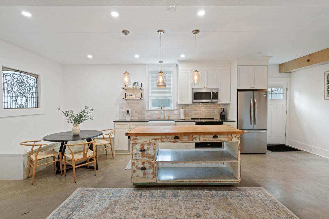 Photo of Others in Arnada