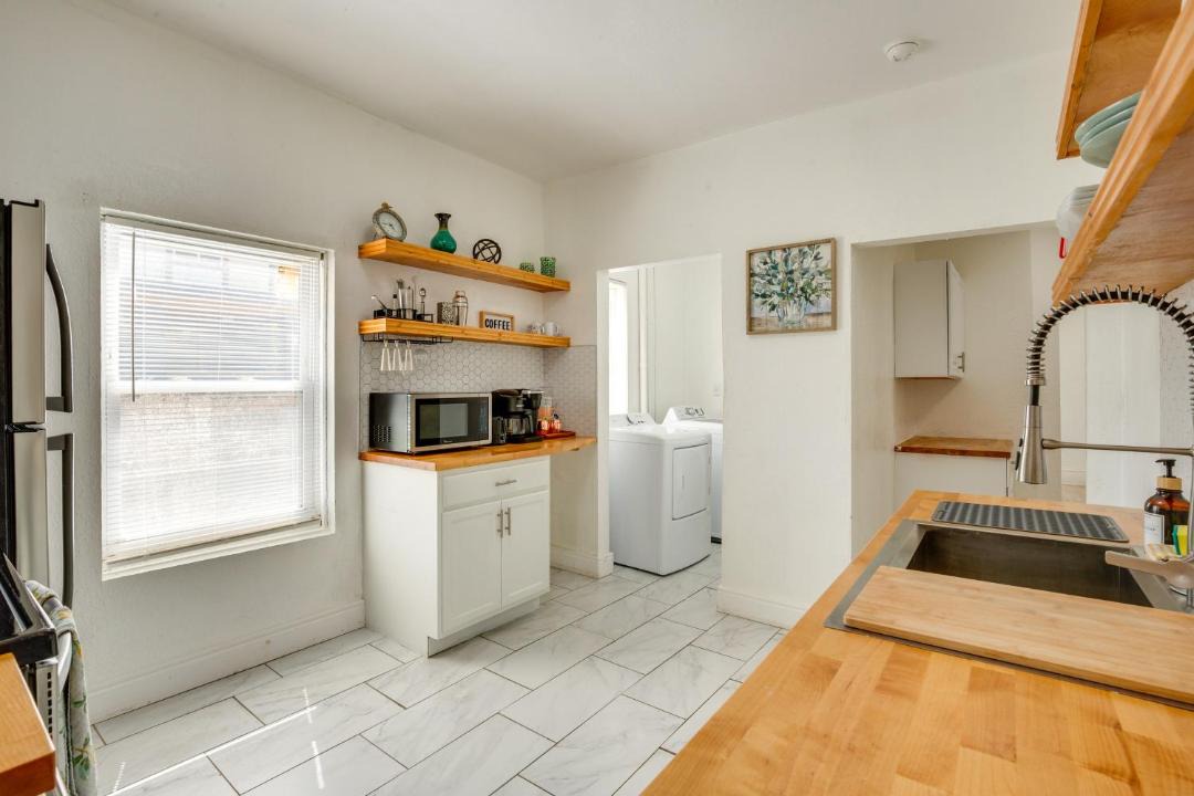 Photo of Kitchen in North Hyde Park