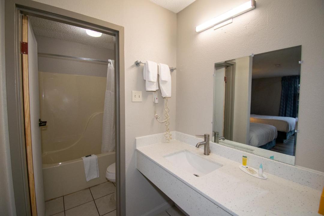 Photo of Bathroom in Caddo Valley