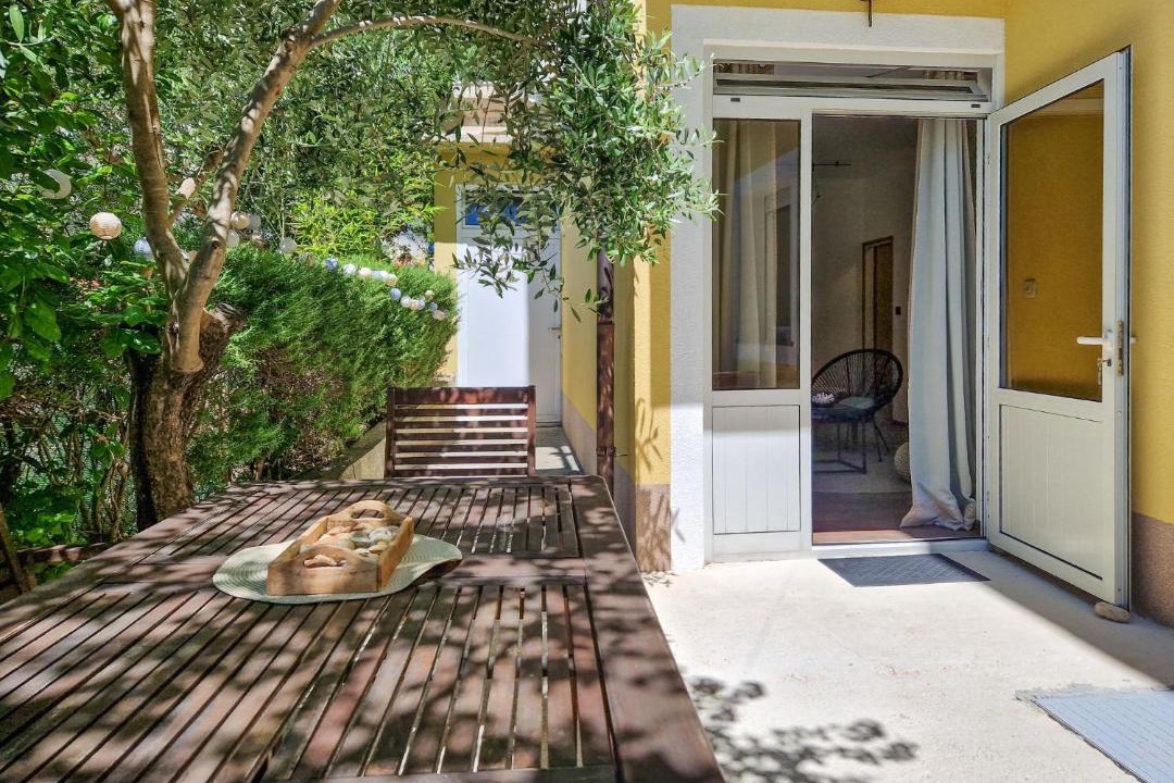 Photo of Patio Balcony in Supetarska Draga