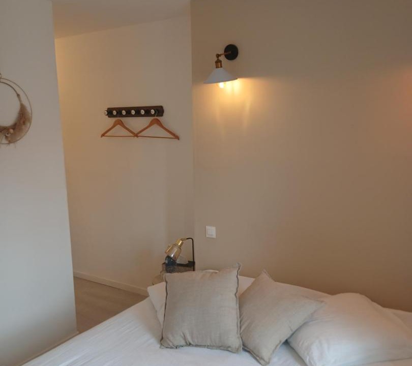 Photo of Bedroom in Chablis