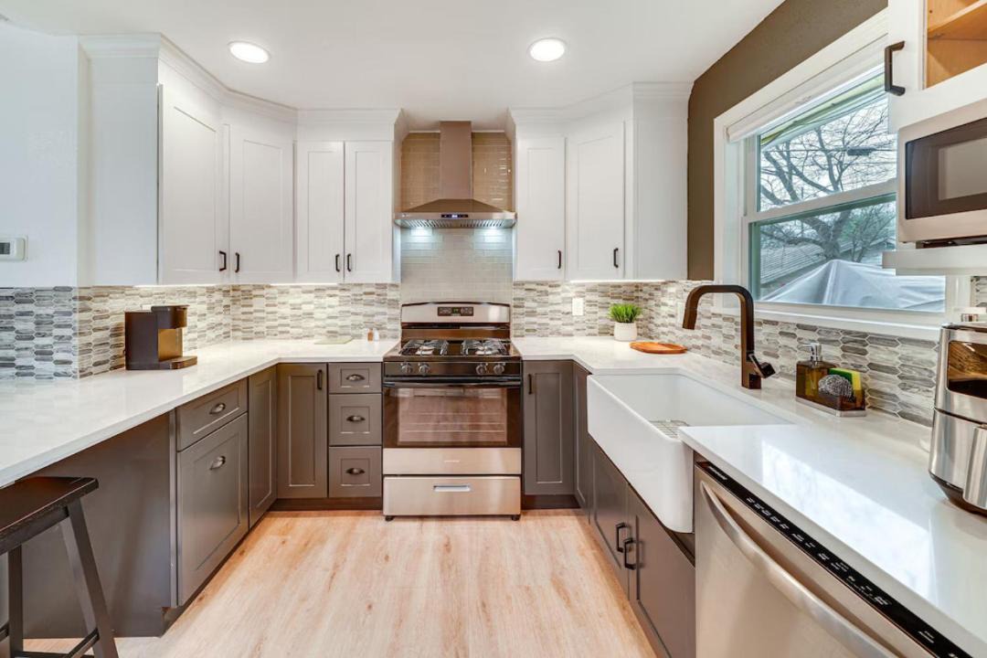 Photo of Kitchen in Northwest Los Angeles Heights