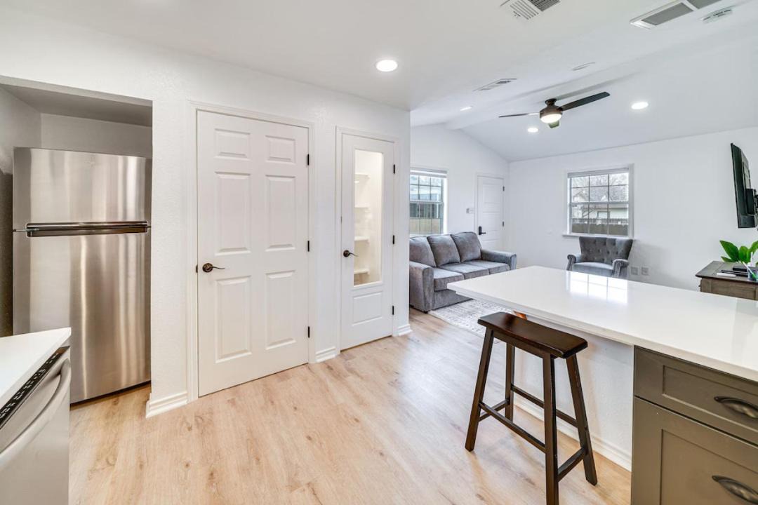 Photo of Kitchen in Northwest Los Angeles Heights
