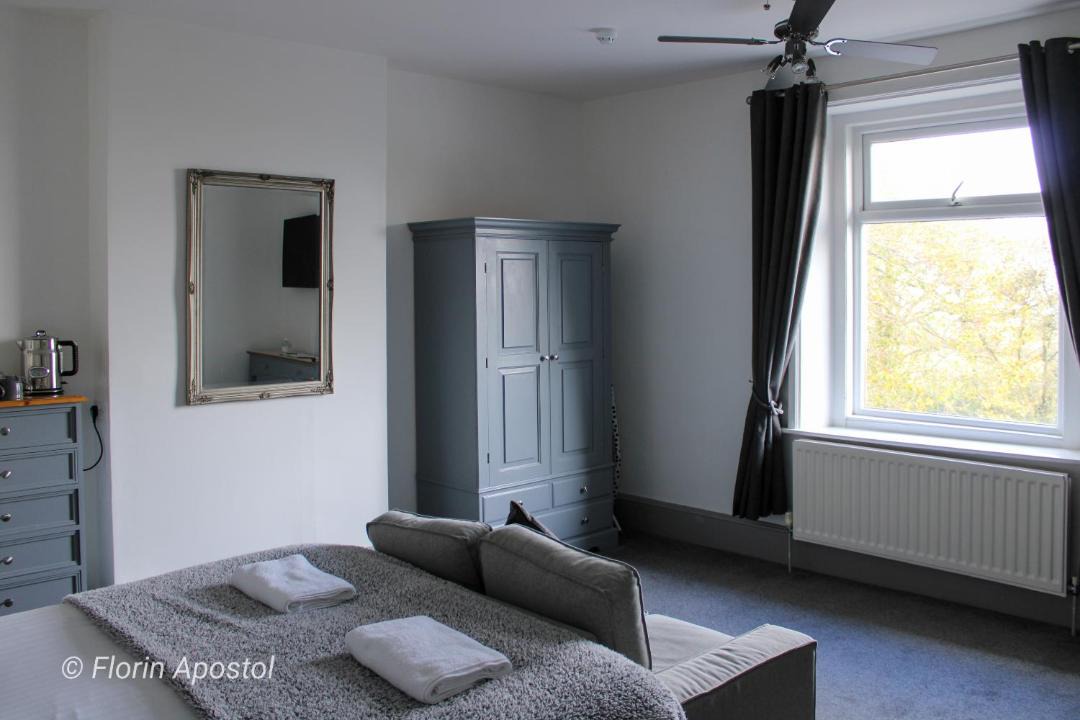 Photo of Bedroom in Chale