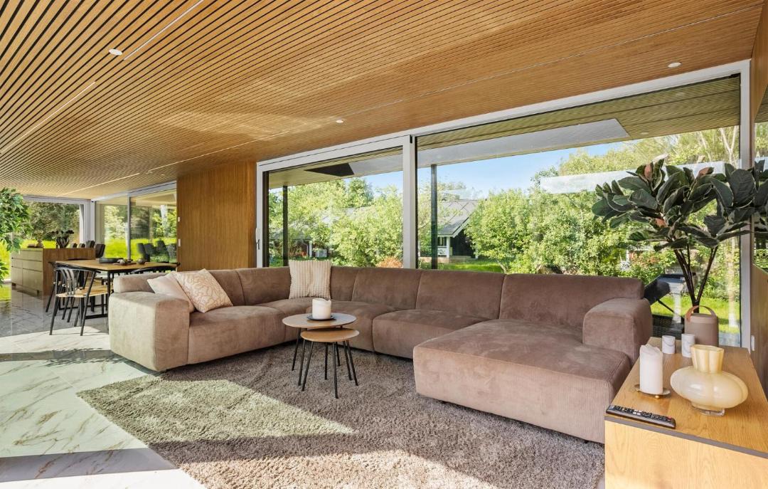 Photo of Others in Knebel