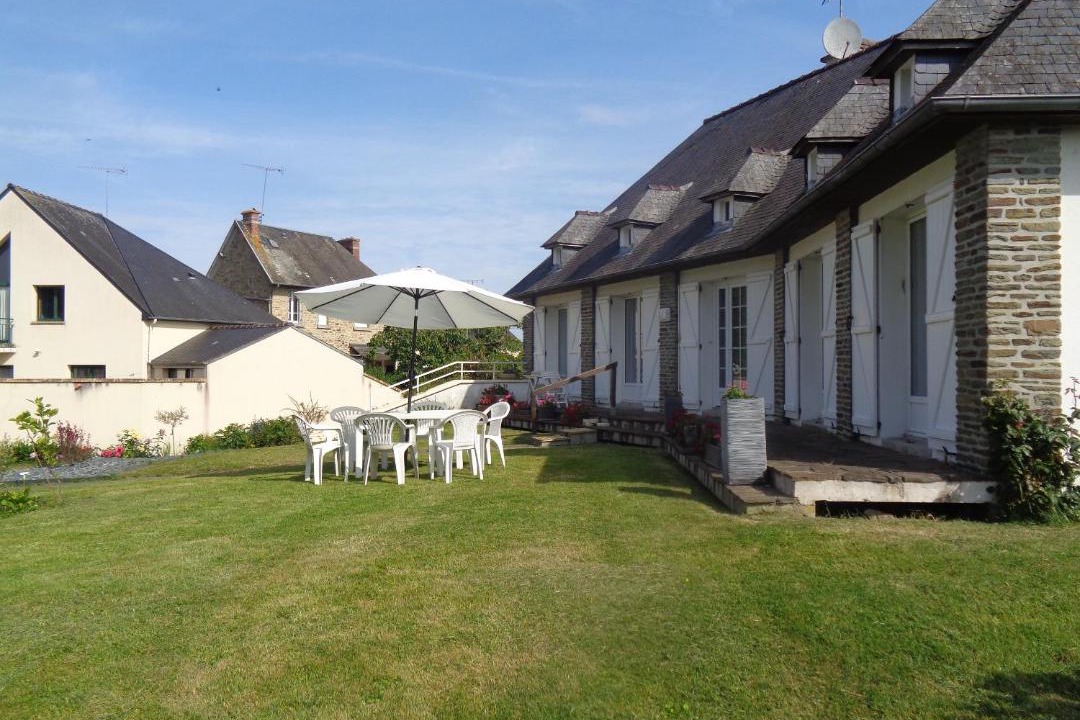 Photo of Others in Pontorson