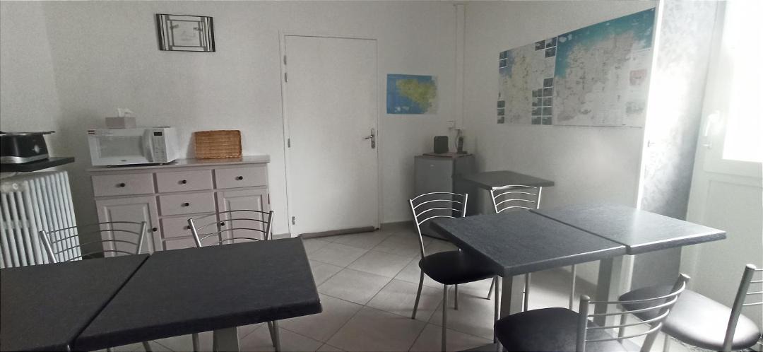 Photo of Kitchen in Tredrez-Locquemeau