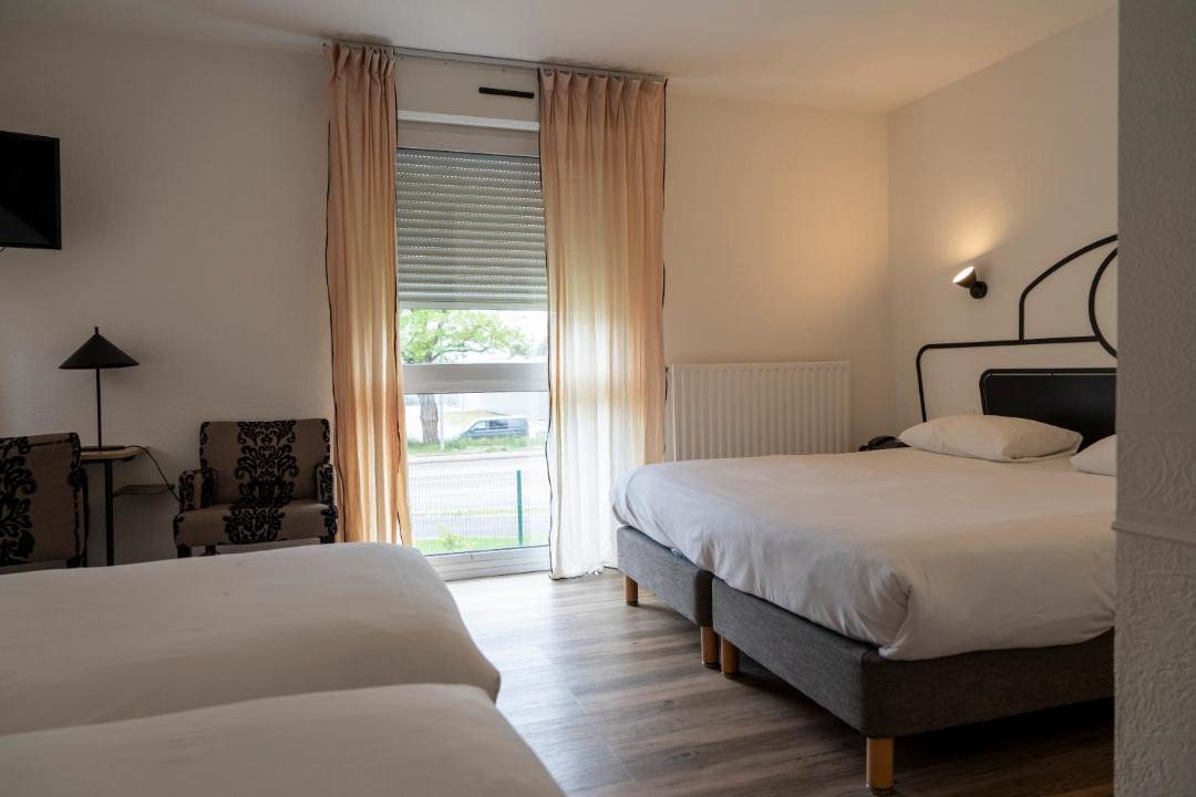 Photo of Bedroom in Nuits-Saint-Georges