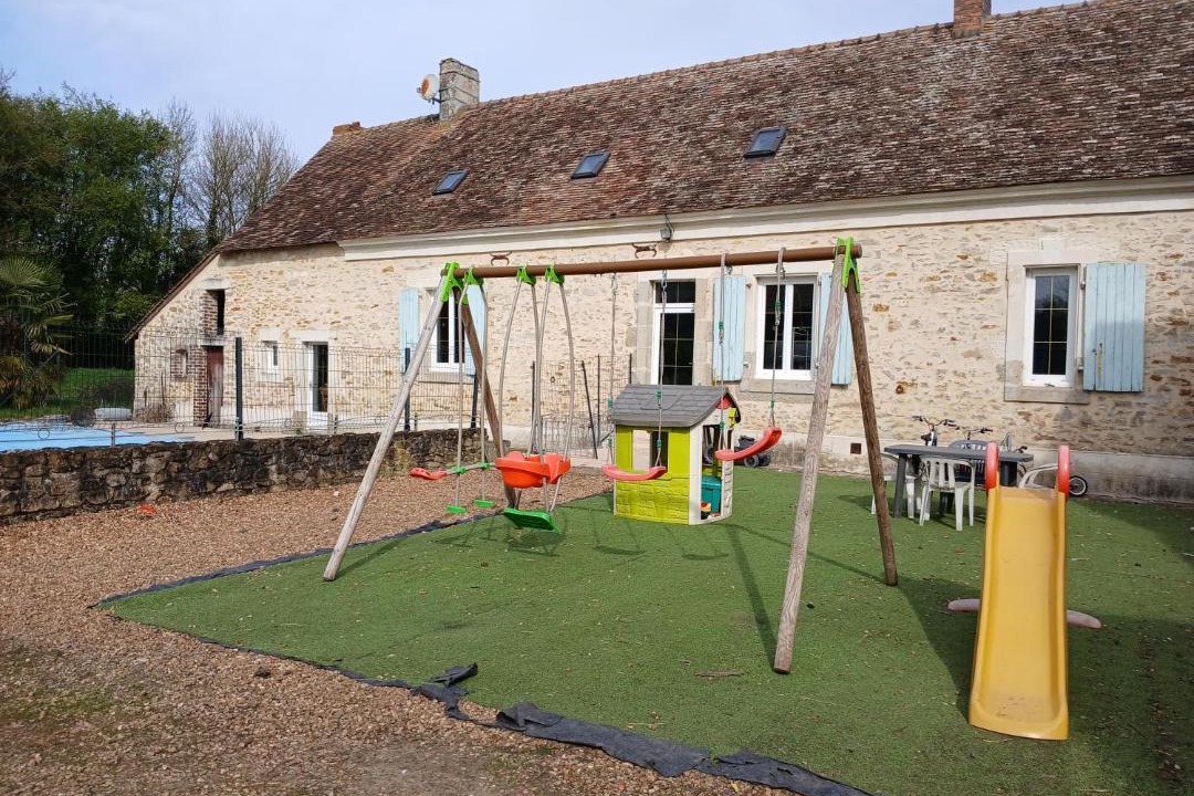 Photo of Others in Laigne-en-Belin