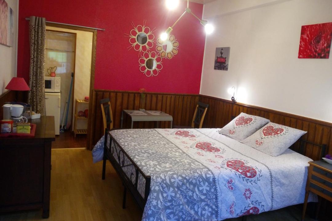 Photo of Others in Combrand