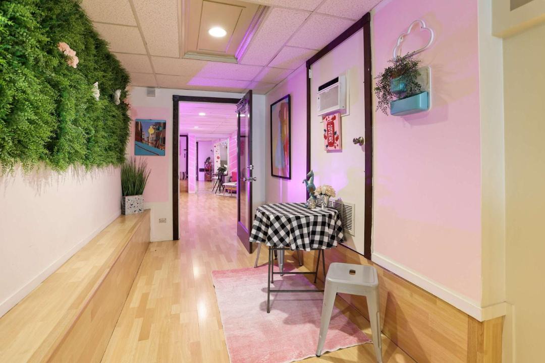 Photo of Others in Midtown Sacramento