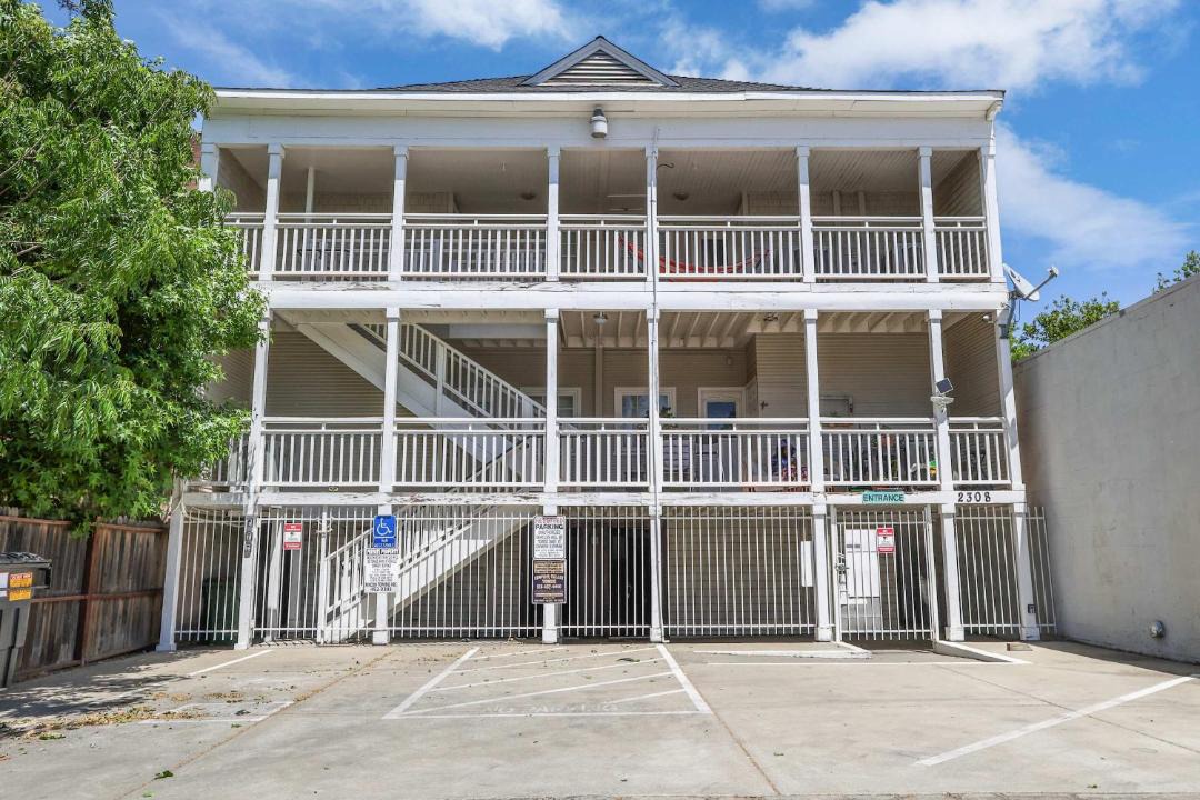 Photo of Others in Midtown Sacramento