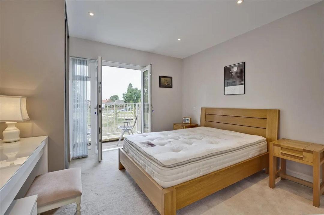 Photo of Others in East Molesey