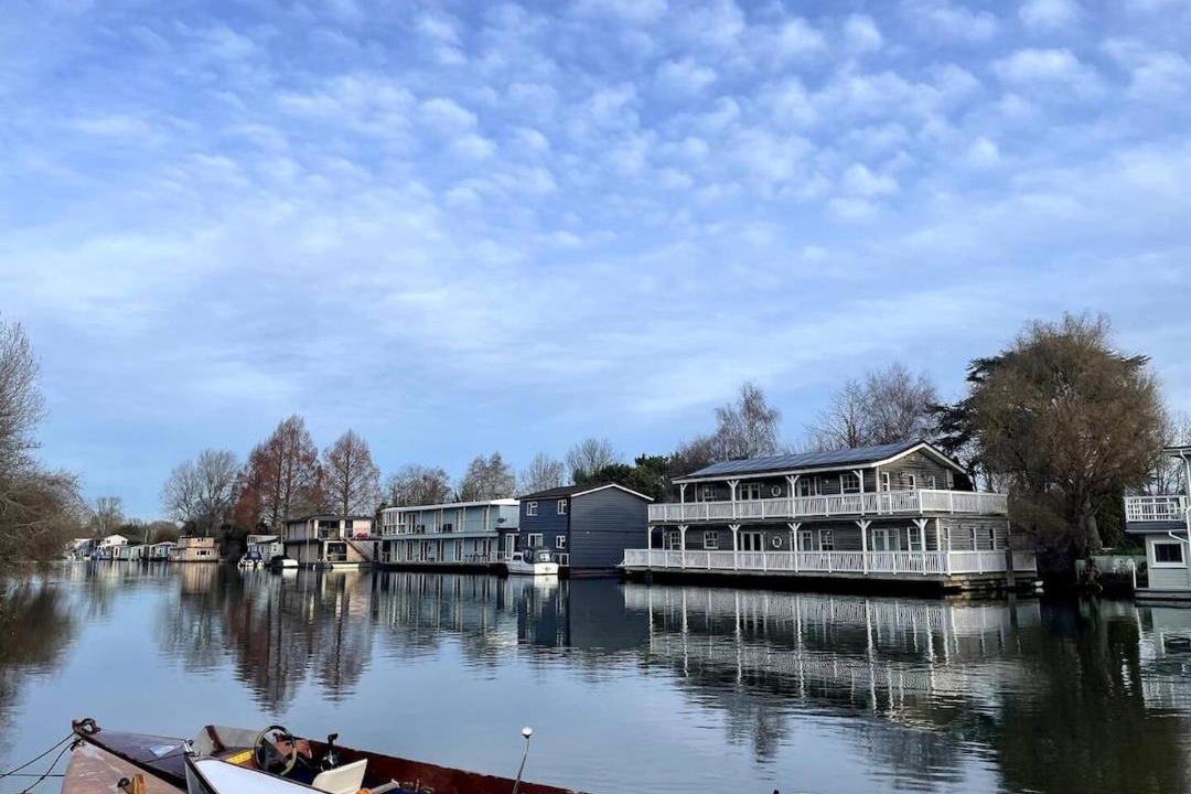 Photo of Others in East Molesey