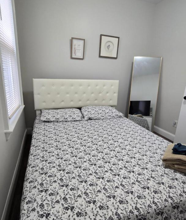 Photo of Bedroom in Irvington