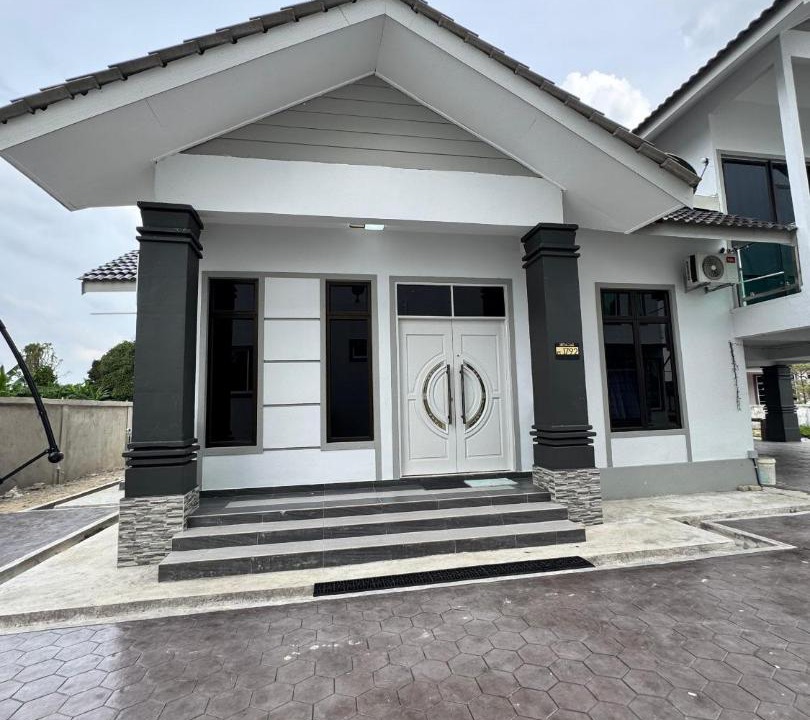 Photo of Others in Rambai