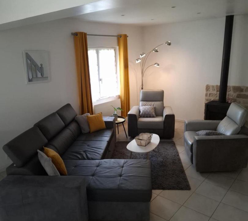 Photo of Livingroom in Hermes