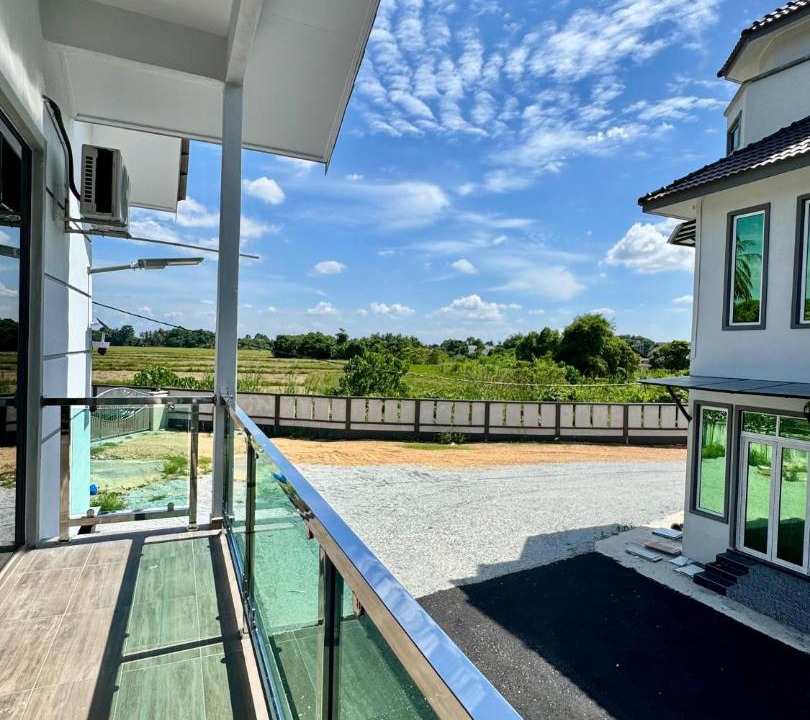 Photo of Patio Balcony in Rambai