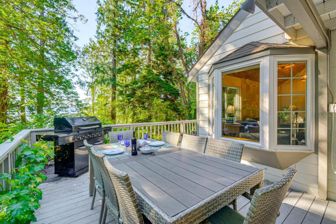 Photo of Others in Potlatch