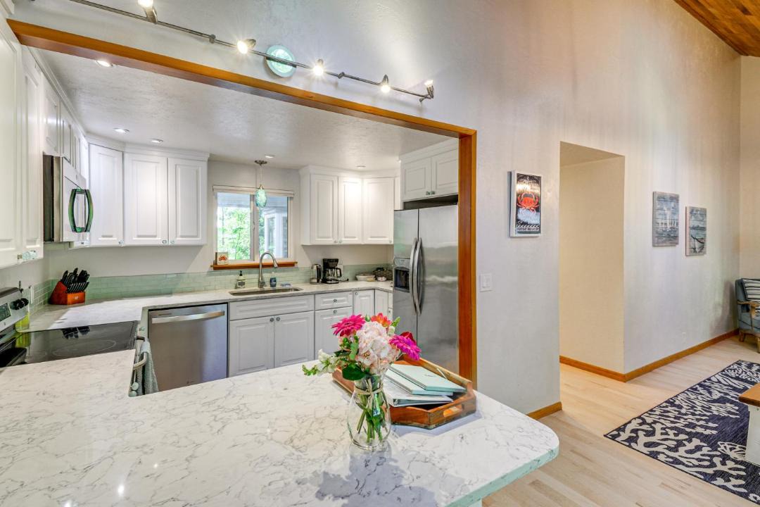 Photo of Others in Potlatch