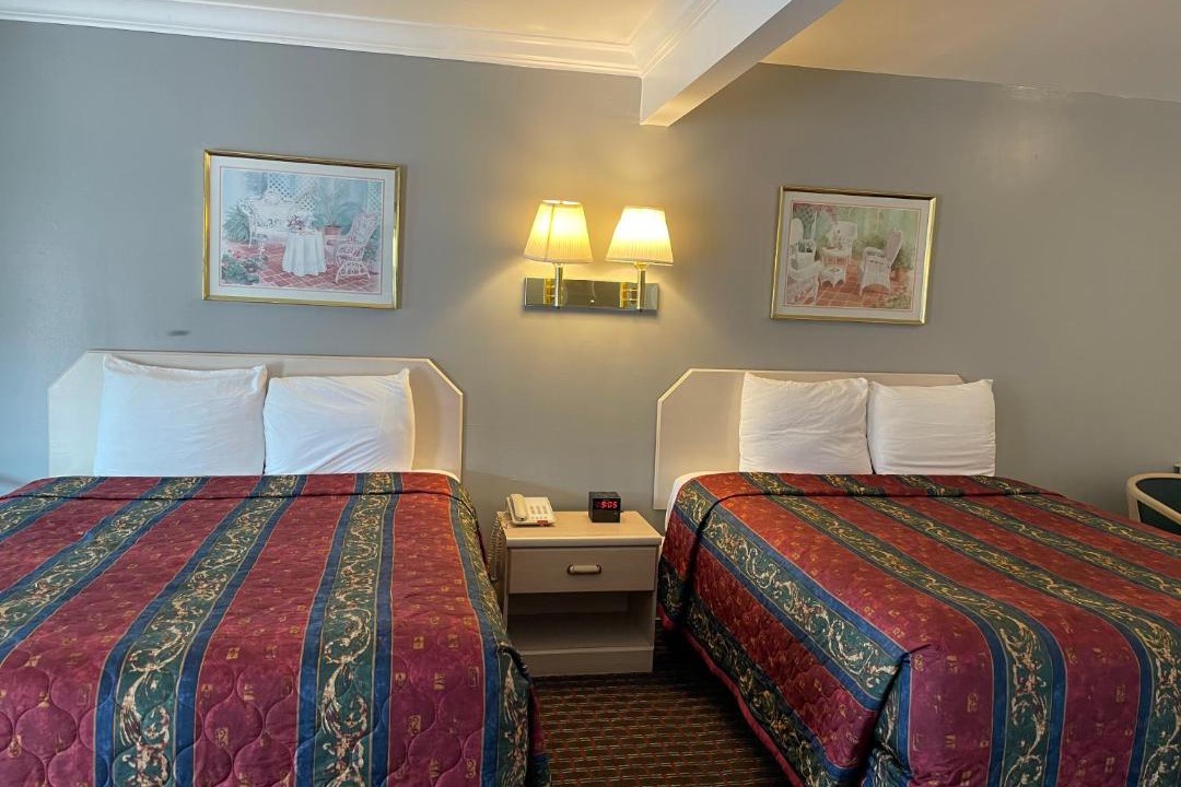 Photo of Bedroom in Willits